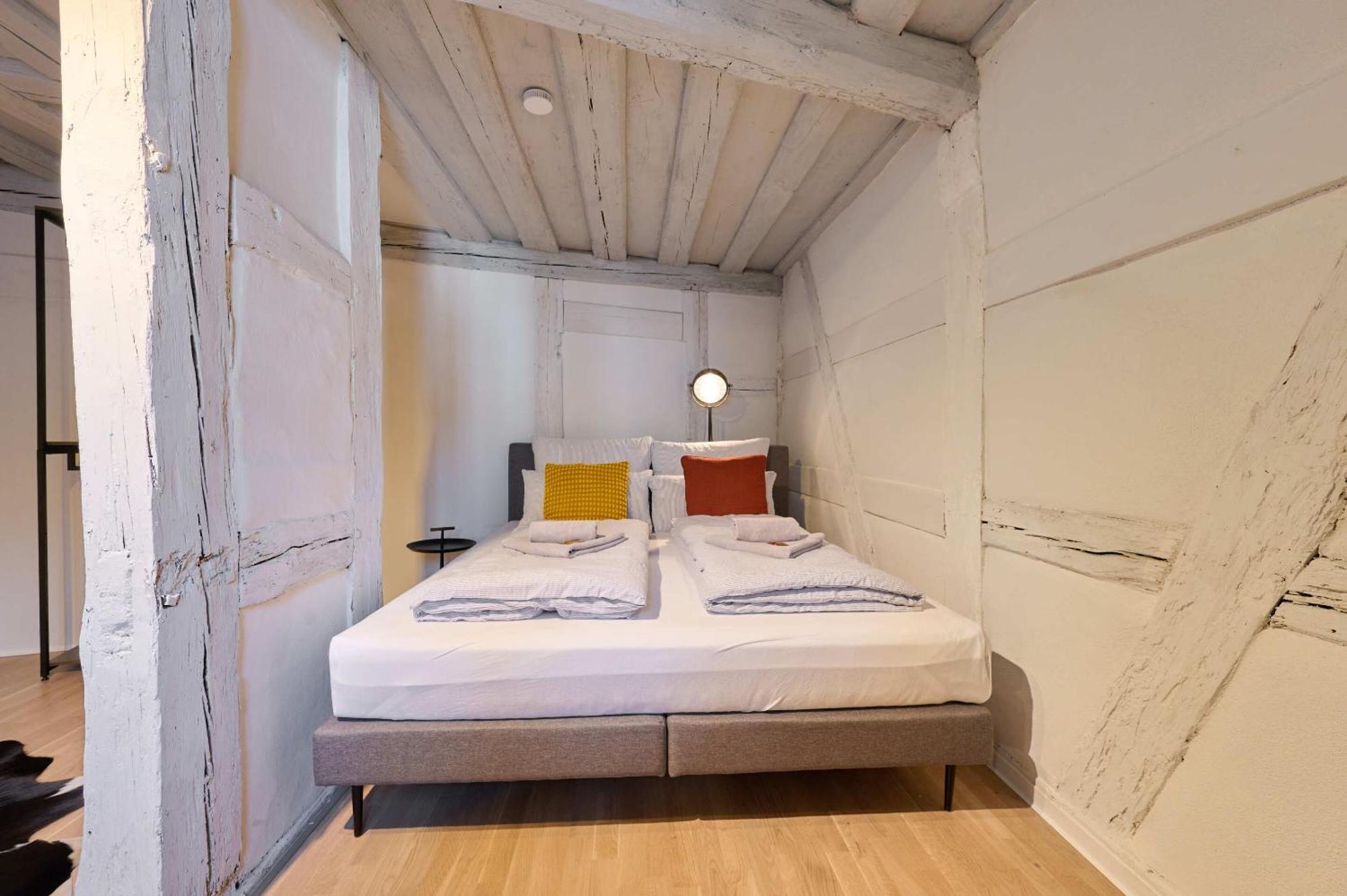 Cozy # Frisch Renoviertes Fachwerk # 100qm # Modern # Balkon # Netflix Apartment